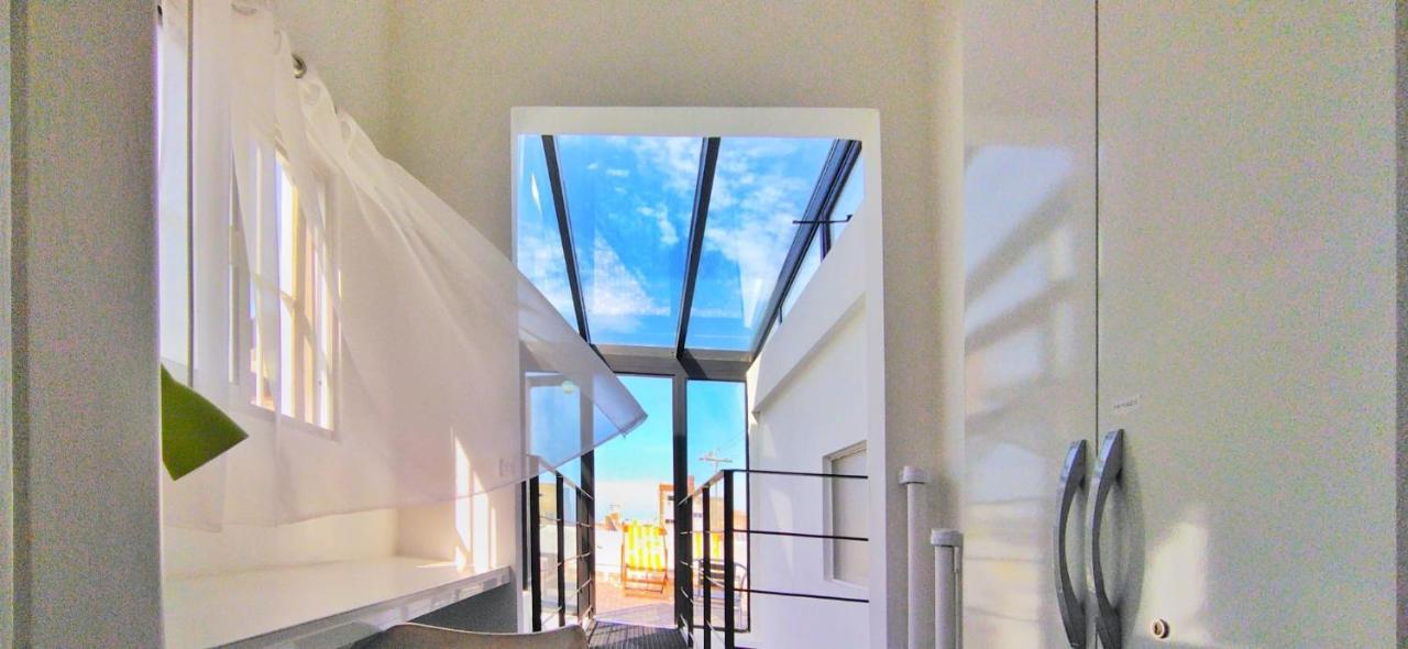 House With Large Terrace, Jacuzzi And Gated Parking For One Car Villa Монтевидео Екстериор снимка