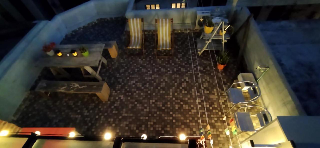 House With Large Terrace, Jacuzzi And Gated Parking For One Car Villa Монтевидео Екстериор снимка