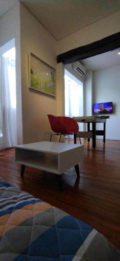 House With Large Terrace, Jacuzzi And Gated Parking For One Car Villa Монтевидео Екстериор снимка