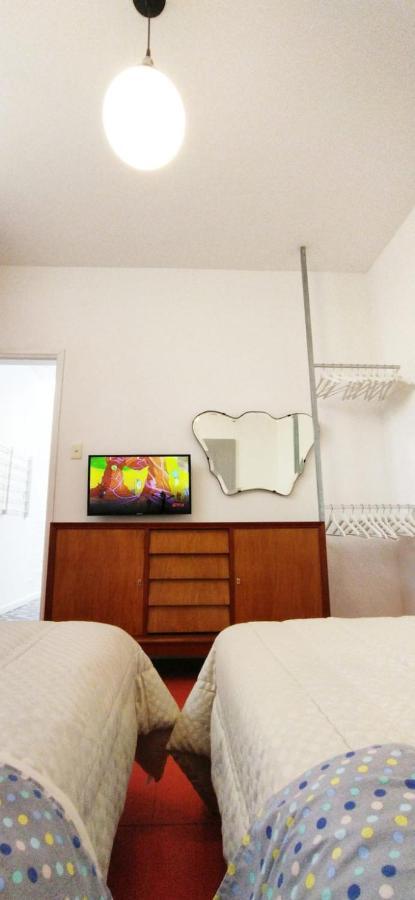 House With Large Terrace, Jacuzzi And Gated Parking For One Car Villa Монтевидео Екстериор снимка